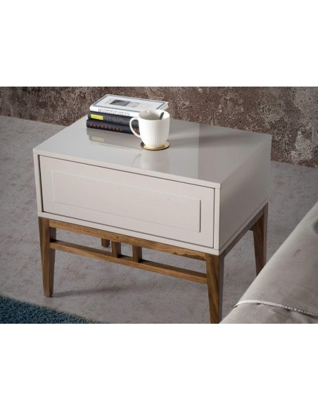 Mesa de cabeceira SOTO 50x40, madeira cinza e nogueira Mesa de cabeceira SOTO 50x40, madeira cinza e nogueira