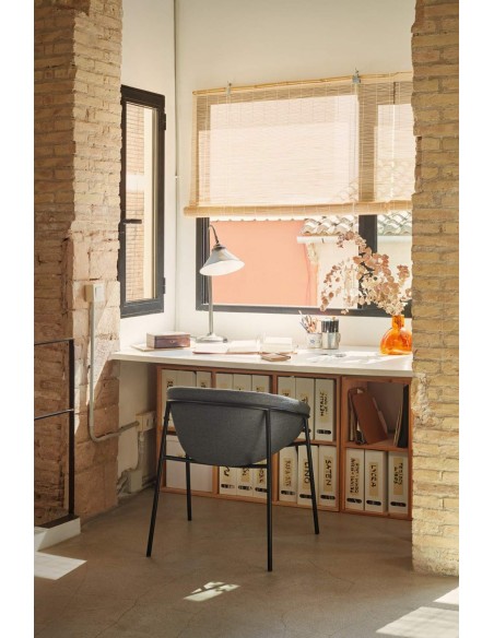 Teulat cadeira design HUG, cinza escuro, metal preto Teulat cadeira design HUG, cinza escuro, metal preto