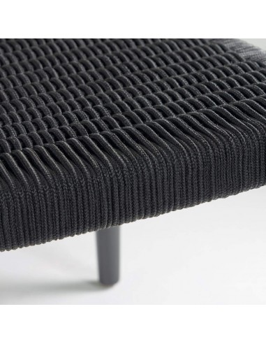 GLYNIS Silla de madera maciza de eucaliptus acabado negro .