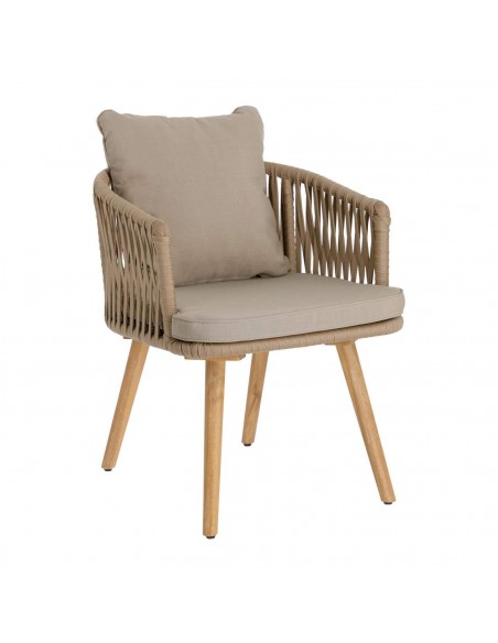 Silla Hemilce de cuerda beige y patas de madera maciza de acacia 100%.