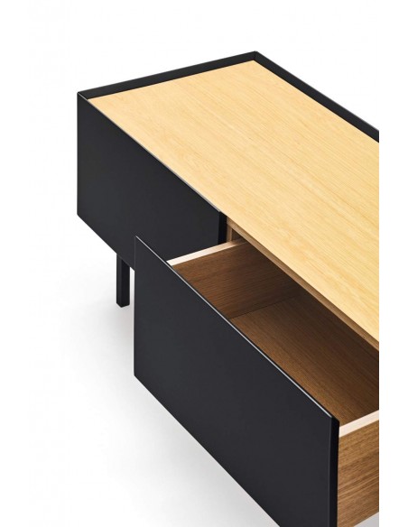 Teulat Mueble de TV Arista 180x40, roble, lacado negro. Teulat Mueble de TV Arista 180x40, roble, lacado negro.