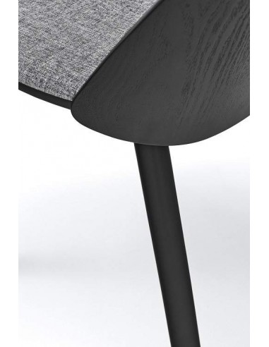 TEULAT SILLA DE DISEÑO UMA en negro y tela gris