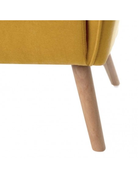 Butaca orejera MUNICH tela mostaza, patas madera.