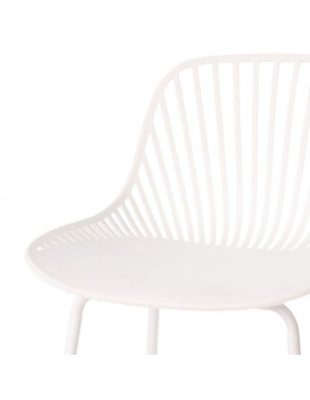 Taburete Peyton 70 base metal lacado mate y asiento en polipropileno.