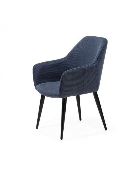 Cadeira DUNE com braços, tecido de veludo cotelê e pernas de metal preto.