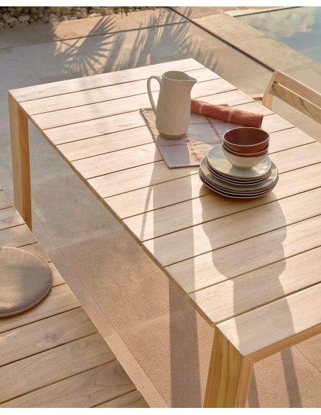 Mesa de exterior Victoire 160 x 90 cm, madera maciza de teca.