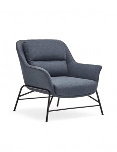 POLTRONA DESIGN SADIRA, TECIDO AZUL PETRÓLEO, PÉS DE...