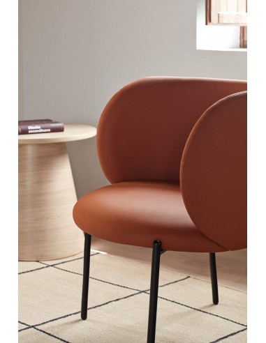 POLTRONA TEULAT MOGI EM COURO SINTÉTICOCOR TEJA...