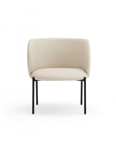 POLTRONA TEULAT MOGI EM COURO SINTÉTICO BEIGE E...