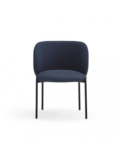 SILLA DE TEULAT MOGI EN TEJIDO AZUL Y PATAS METÁLICAS.