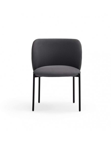 SILLA DE TEULAT MOGI EN TEJIDO GRIS OSCURO Y PATAS METÁLICAS.