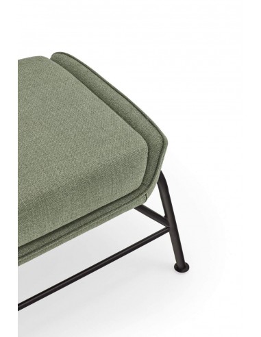 SADIRA OTOMANO EM TECIDO E METAL.