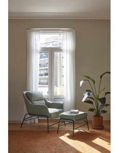 SADIRA OTOMANO EM TECIDO E METAL.