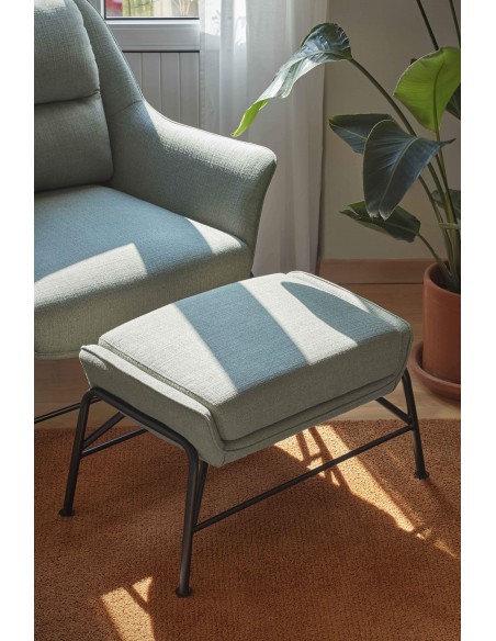 SADIRA OTOMANO EM TECIDO E METAL.