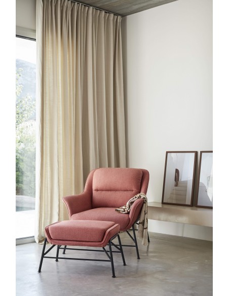 OTTOMAN SADIRA EN TEJIDO Y METAL.