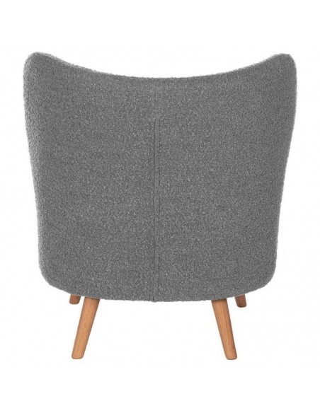 Poltrona JAIPUR em tecido de Ovelhinha cinzento claro e pernas em madeira.