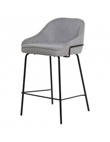 Banco bajo ARNY de 66 cm. Estofado em cinza claro e pes de metal.