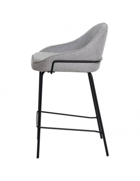 Taburete bajo ARNY 66 cm. Tapizado gris claro y patas de metal.