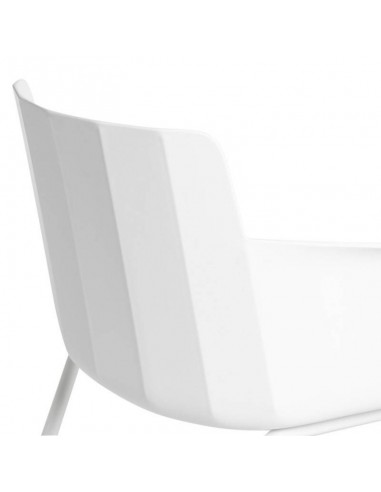 Silla con brazos DOLLY en polipropileno blanco...