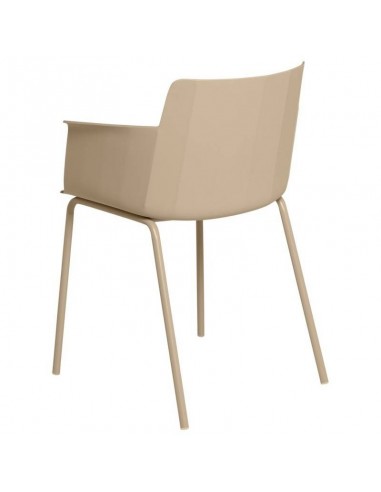 Cadeira DOLLY com braços em polipropileno beige...
