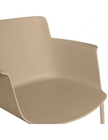 Cadeira DOLLY com braços em polipropileno beige...