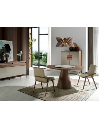 Angel Cerdá 1016. Mesa redonda 135. Madeira de...