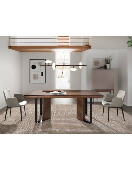 Angel Cerdá 1105. Mesa CREP 200 x 95. Nogueira e aço preto