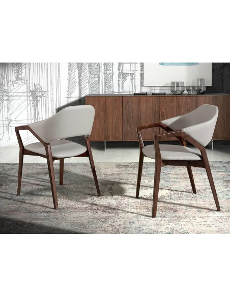 Ángel Cedá 4068. Cadeira KHEOPS com braços, couro sintético e madeira de nogueira.