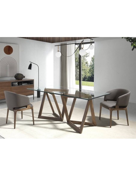 Ángel Cedá 4108. Cadeira AKIL, couro sintético vison e madeira cor nogueira