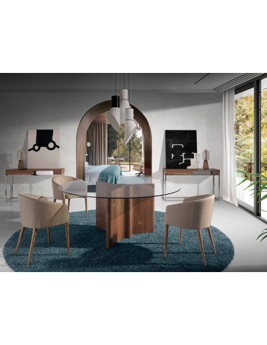 Ángel Cerdá 4007. Silla NASSOR, tela marrón y...