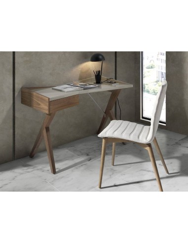 Ángel Cerdá 4031. Silla ODE, tela y madera...