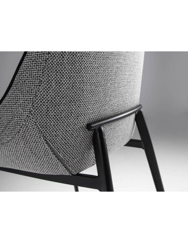 Ángel Cerdá 4082. Silla AKLLA, tela gris con...