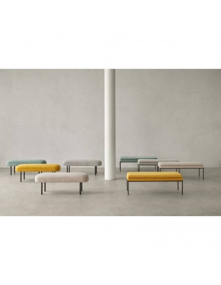 Banqueta TURIN 120 x 48, tela gris y metal negro.