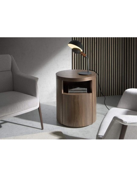 Ángel Cerdá 7051. MESITA NOCHE REDONDA POLARIS, MADERA NOGAL