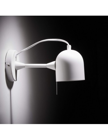 LIANG Aplique metal