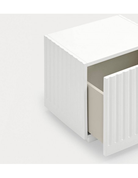 Mesa de cabeceira minimalista Teulat DORIC 52x38, MDF lacado branco, dentro creme.