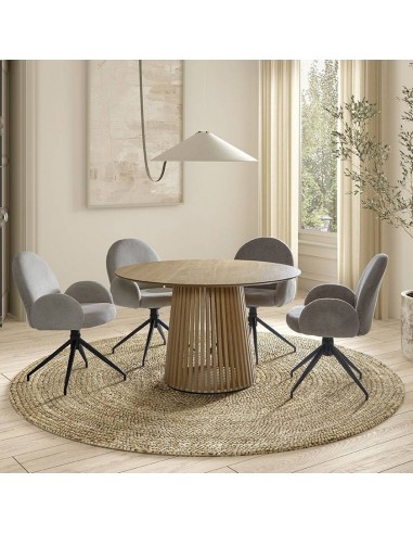 Mesa redonda étnica RUNE 120 en madera natural.