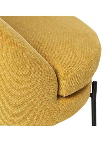 Poltrona design EVORA, tecido Mostarda.