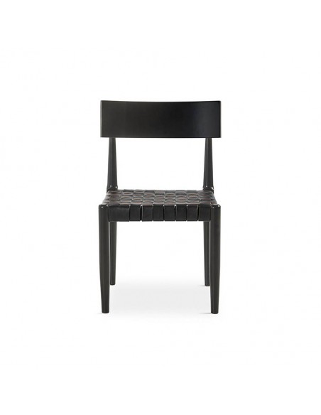 Silla Calixta de piel y madera con acabado en negro.