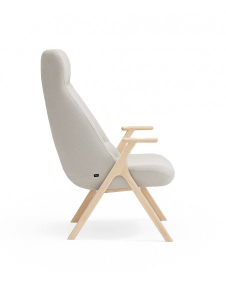 BUTACA TEULAT DINS TEJIDO CREMA y MADERA.