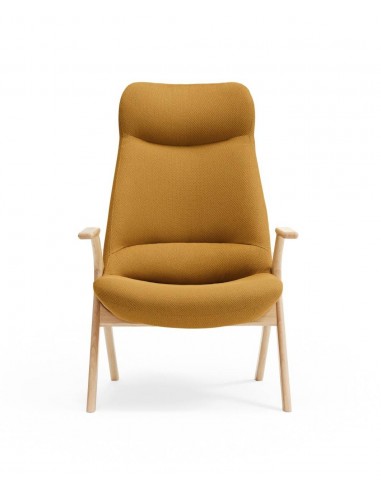 POLTRONA TEULAT DINS, TECIDO MOSTARDA e MADEIRA.