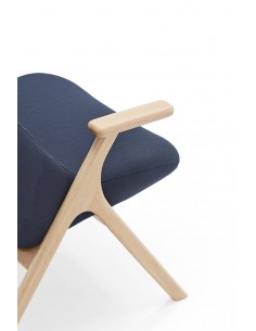 BUTACA TEULAT DINS, TEJIDO AZUL OSCURO y MADERA. 2