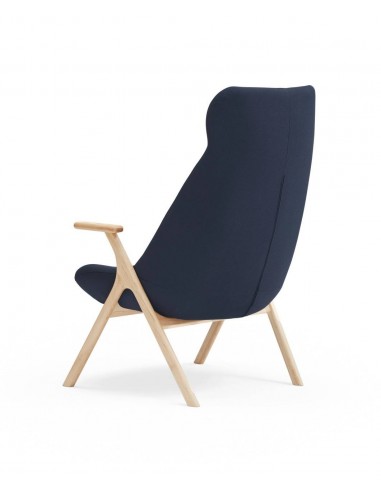 BUTACA TEULAT DINS, TEJIDO AZUL OSCURO y MADERA.