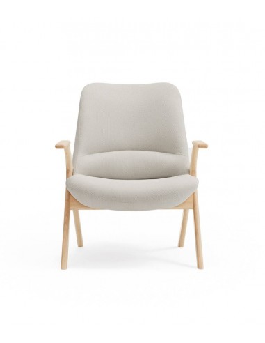 BUTACA BAJA TEULAT DINS, TEJIDO CREMA y MADERA.