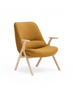POLTRONA BAIXA TEULAT DINS, TECIDO MOSTARDA e MADEIRA.
