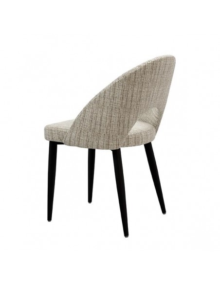 Cadeira mid century MAELE tecido Bora e pernas em aço preto.