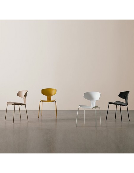 Silla para cocina de diseño RENE, polipropileno, metal.