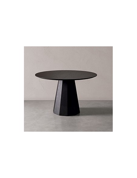 Mesa redonda TINA de Ø 120, chapado roble acabado negro.