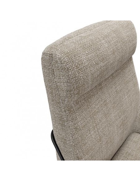 Poltrona MALIBU em tecido tango e aço com acabamento preto.