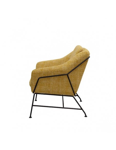Poltrona Brida em tecido tango e base em metal preto.
